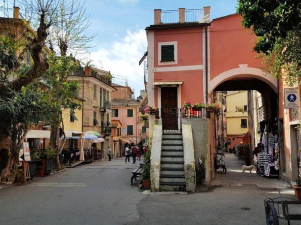 Classic Monterossino Apartment In Old Town مونتيروسّو ال ماري المظهر الخارجي الصورة