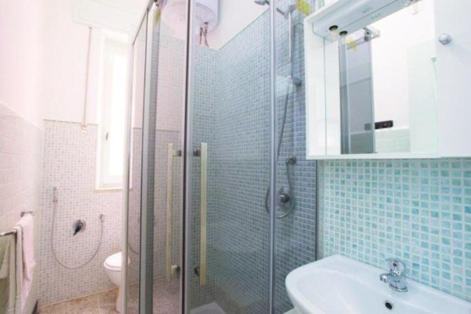 Classic Monterossino Apartment In Old Town مونتيروسّو ال ماري المظهر الخارجي الصورة